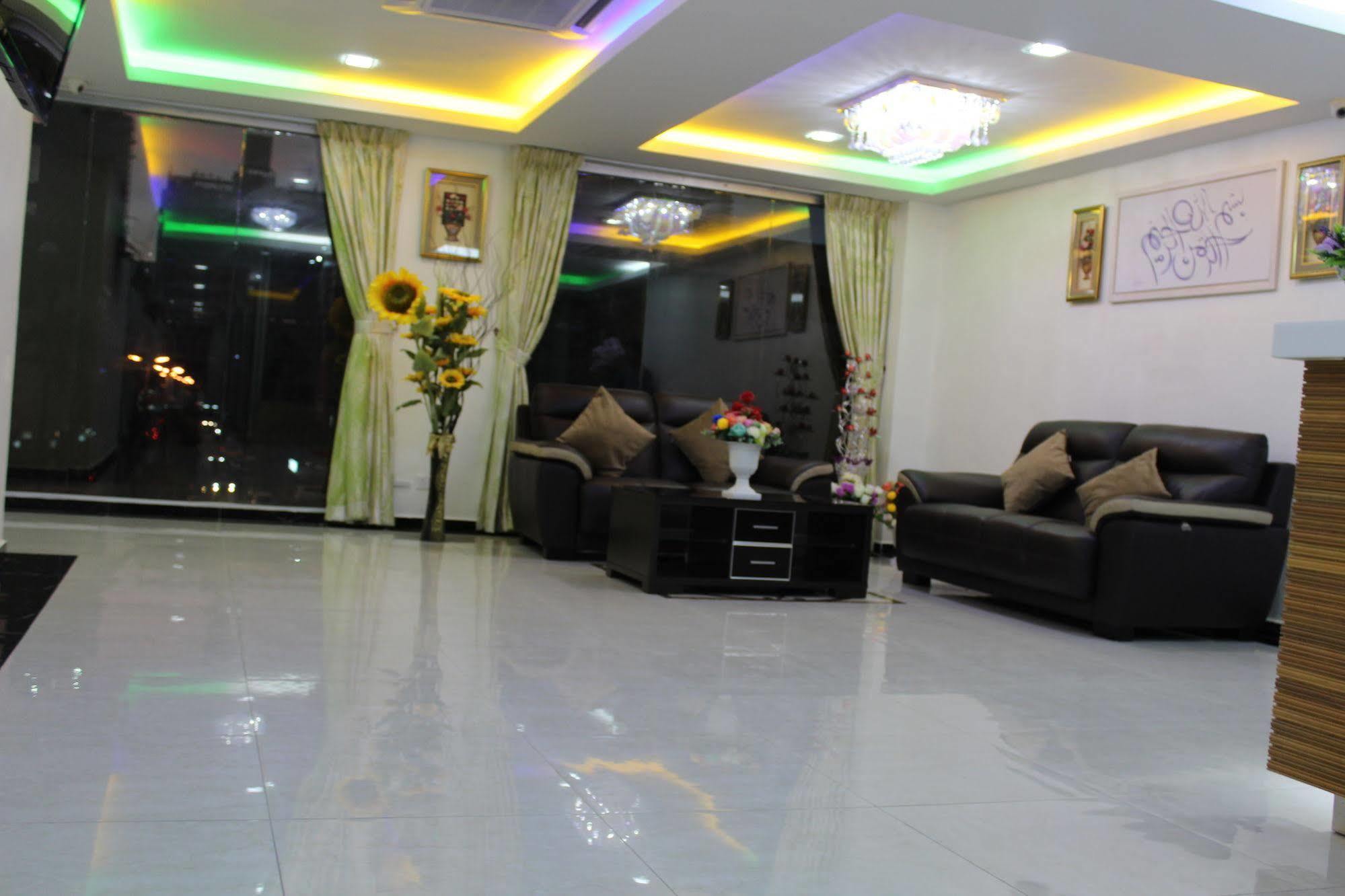 Hotel Gulshan Ampang  Zewnętrze zdjęcie