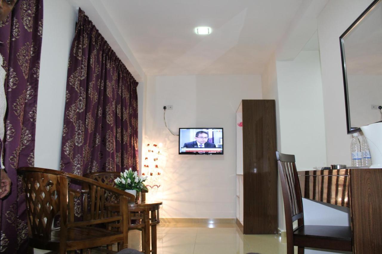 Hotel Gulshan Ampang  Zewnętrze zdjęcie